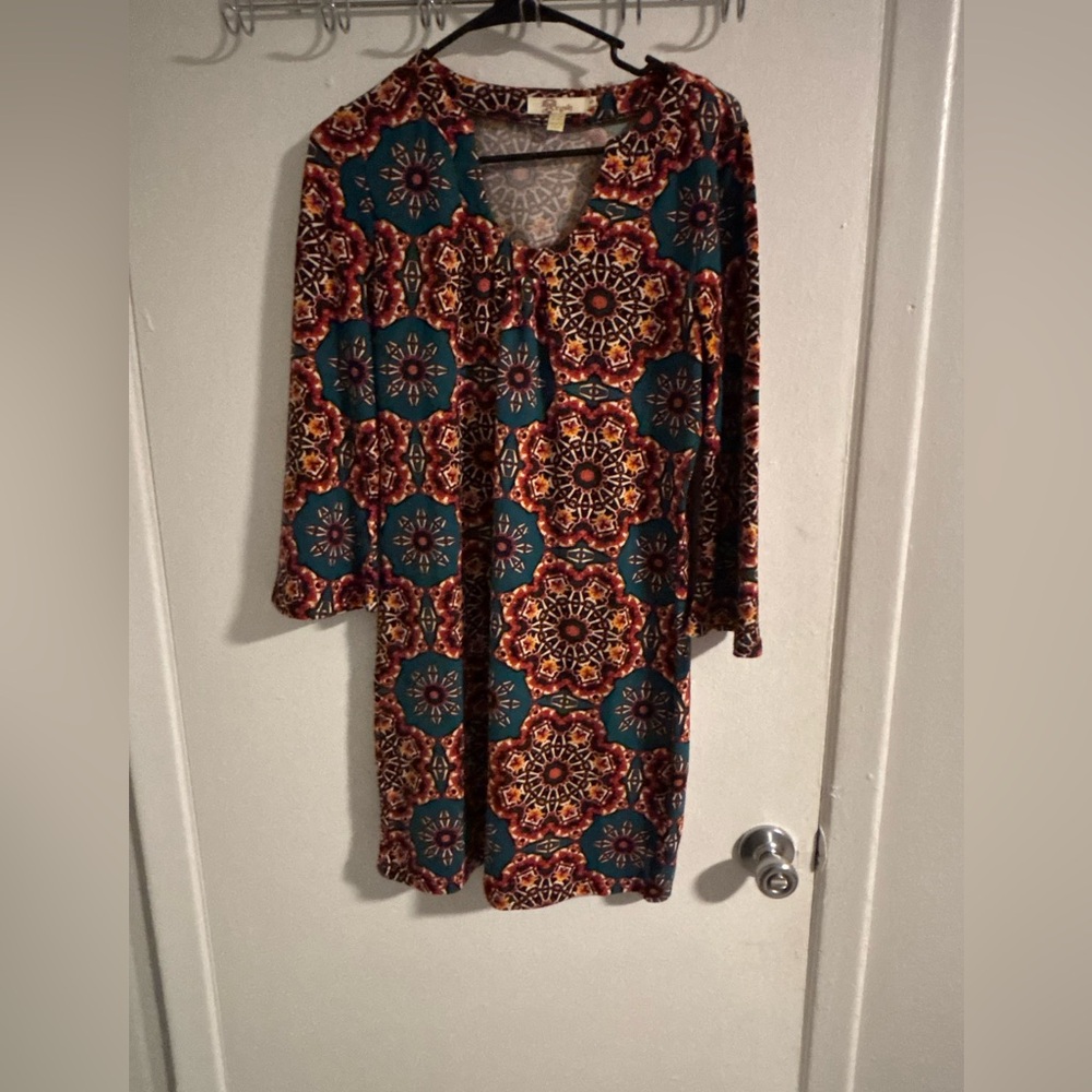Aryeh Geometric Print Shift Dress Teal Multicolor Size Small
(1142)